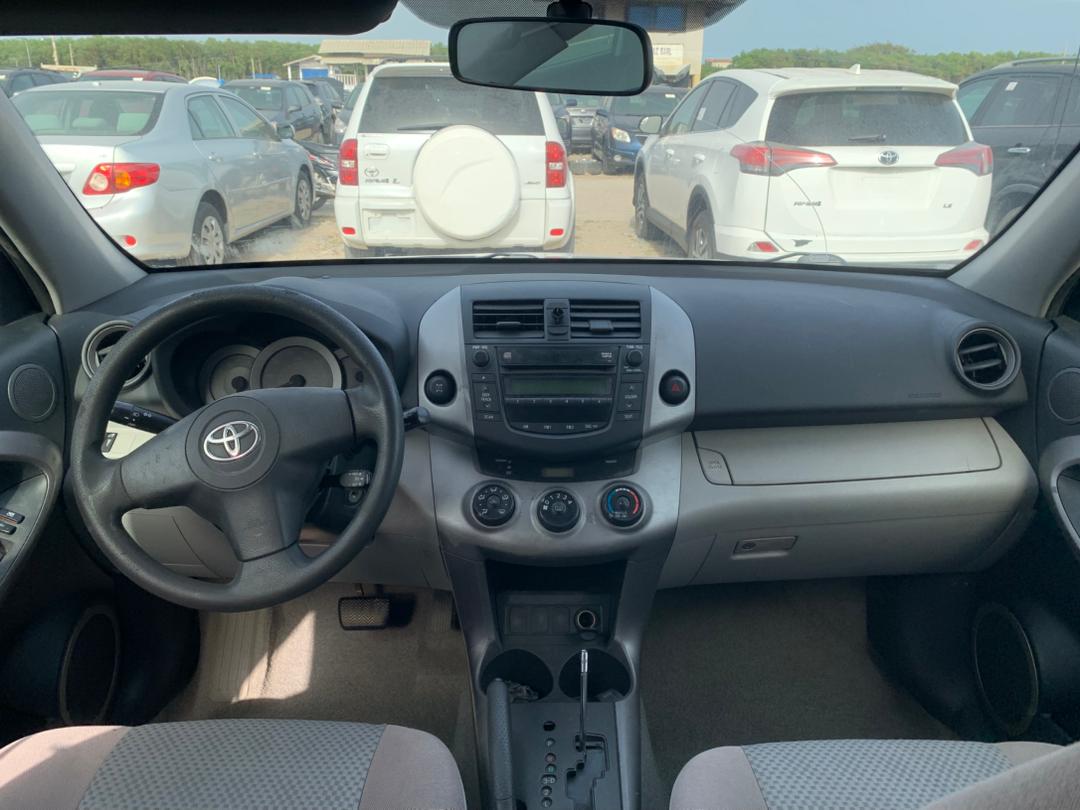 TOYOTA RAV4 _ 
