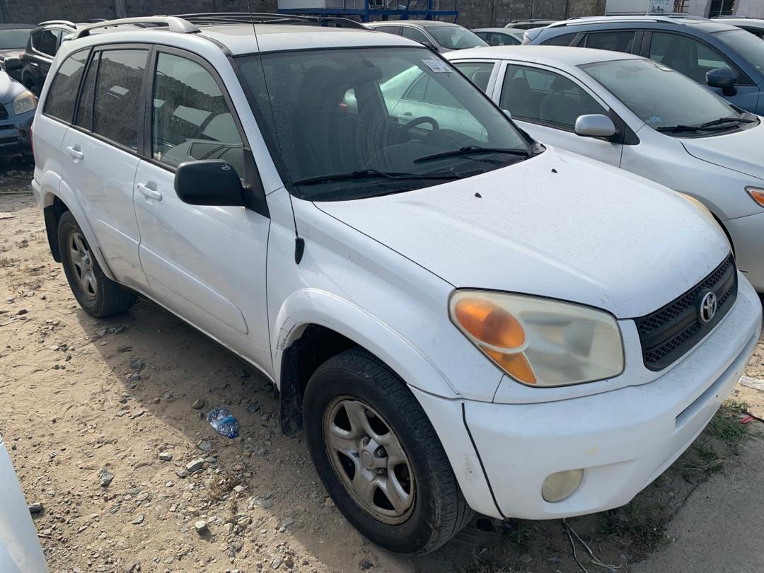 TOYOTA RAV4 _ 