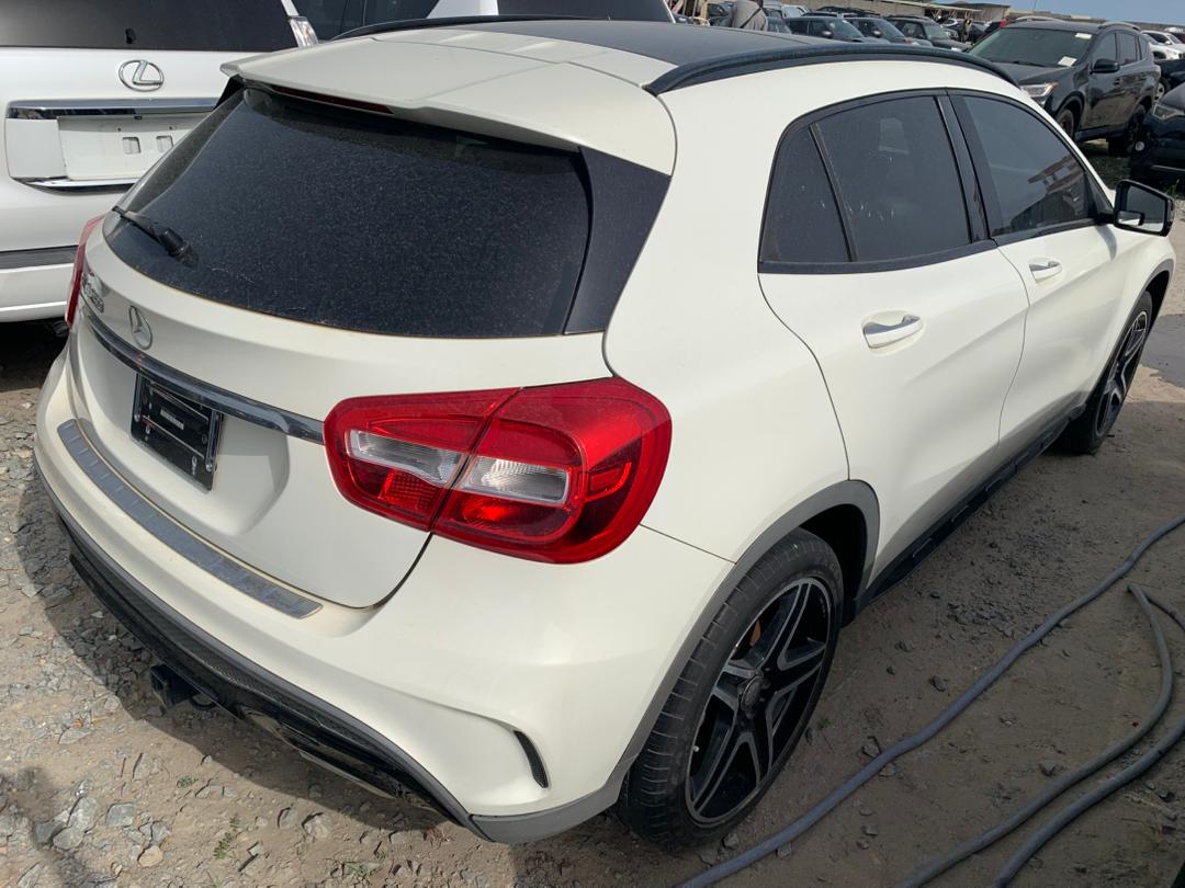 MERCEDES GLA 250 _ 