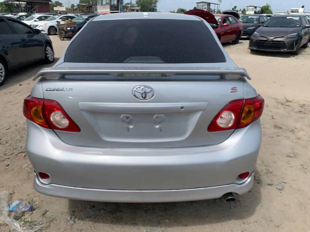 TOYOTA COROLLA Sport _