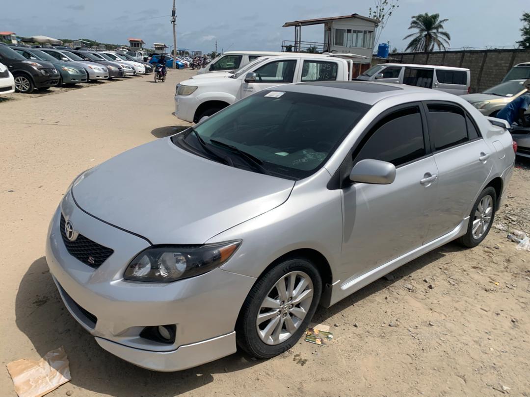 TOYOTA COROLLA Sport _