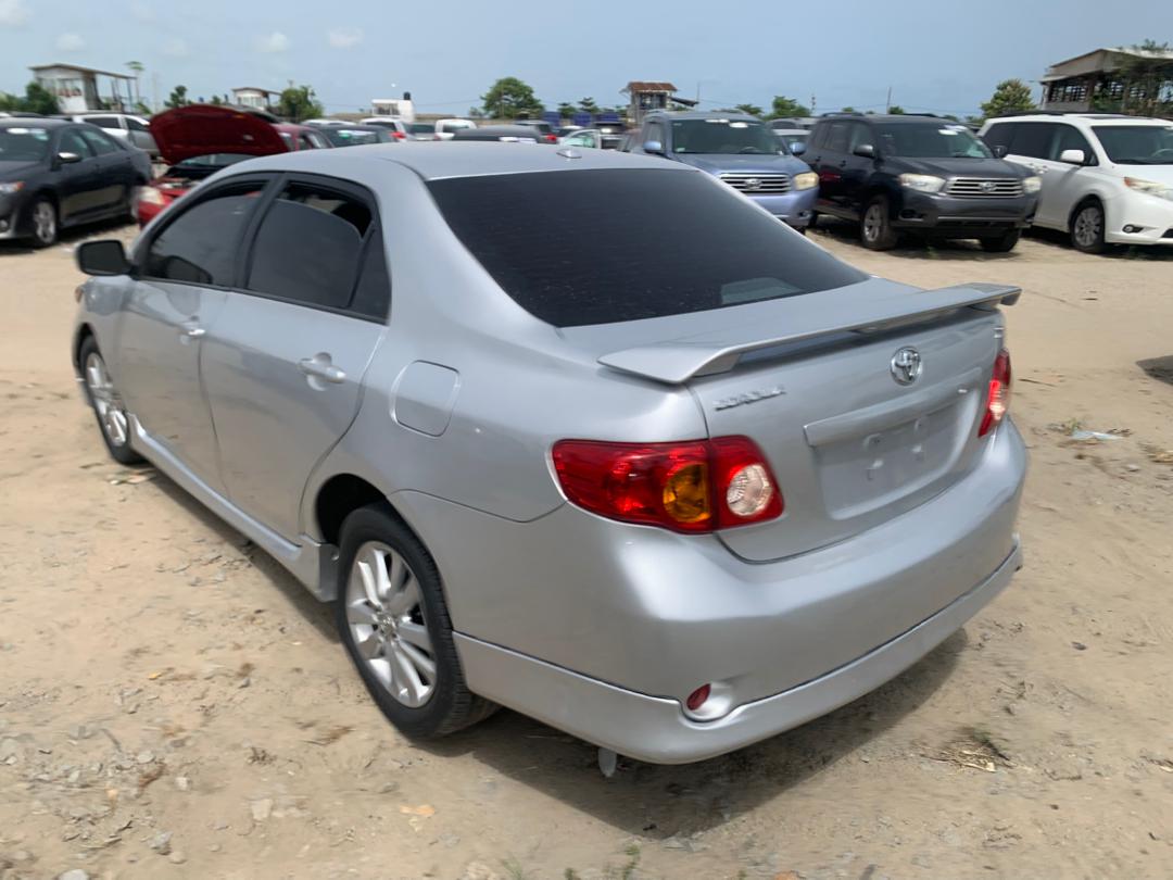 TOYOTA COROLLA Sport _