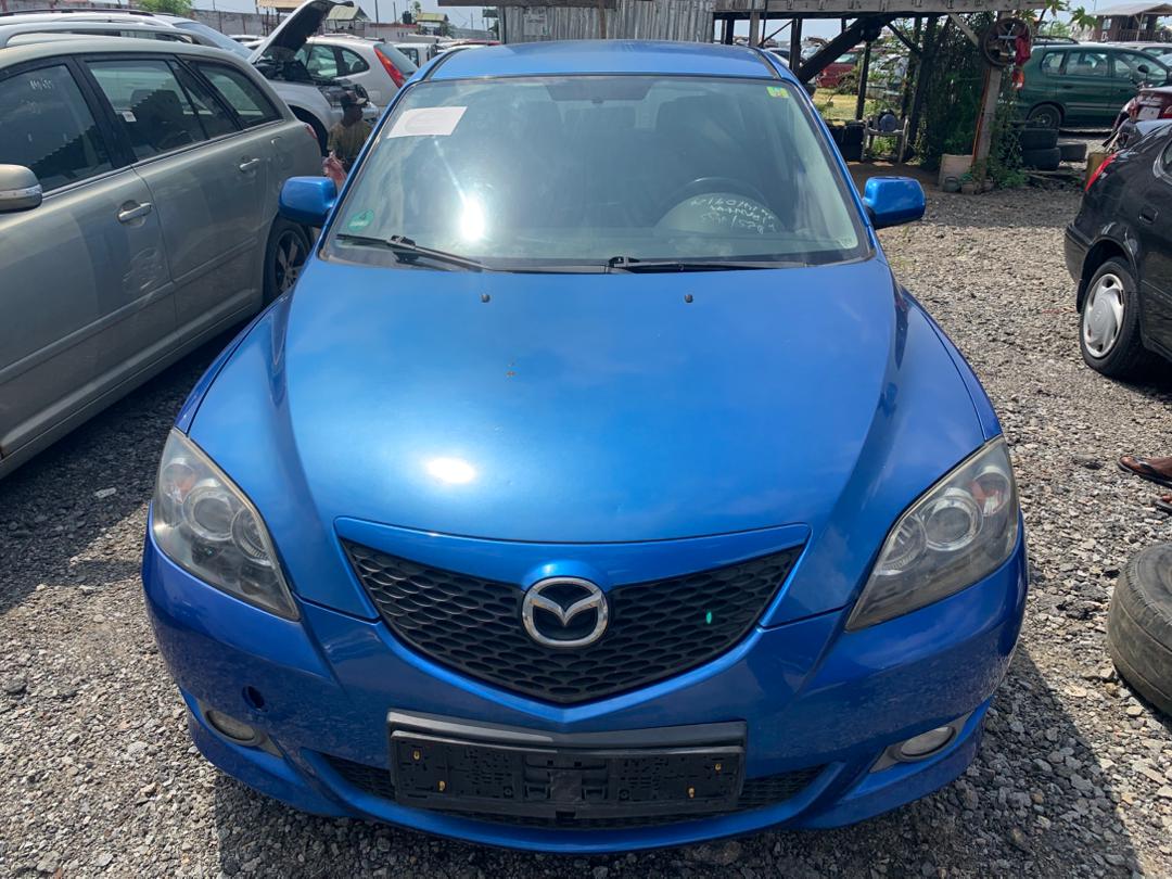 Mazda 3 _ 