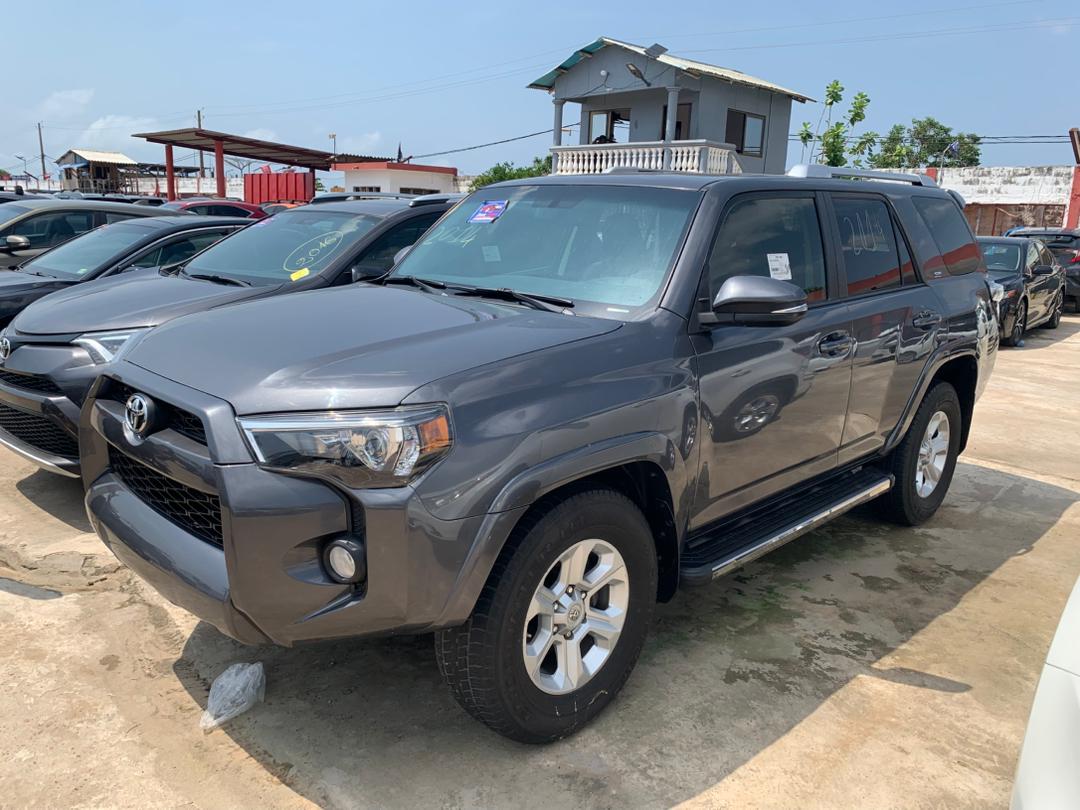 Toyota 4Runner _