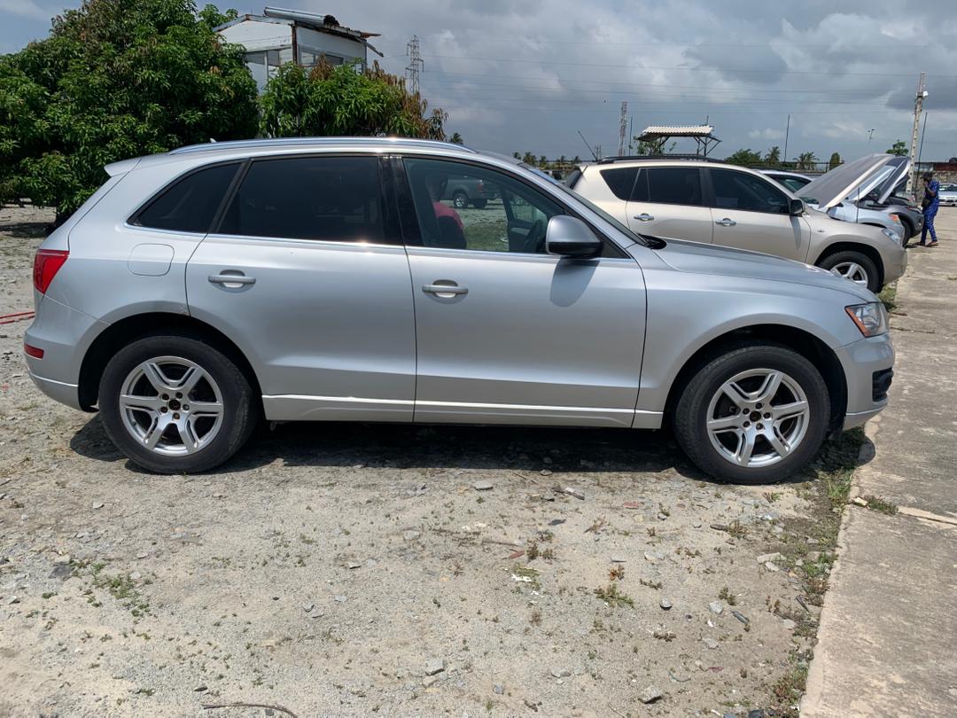 Audi Q5 _